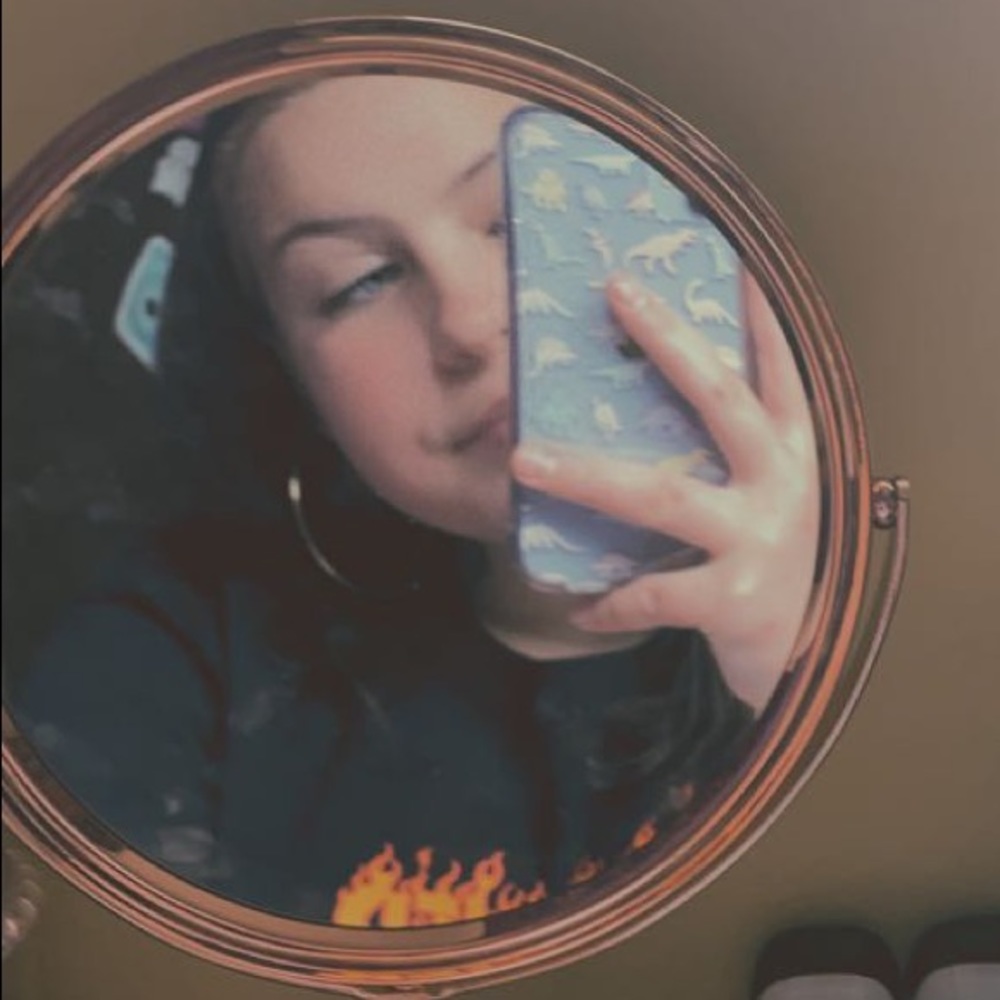 Meet your Posher, Harmony